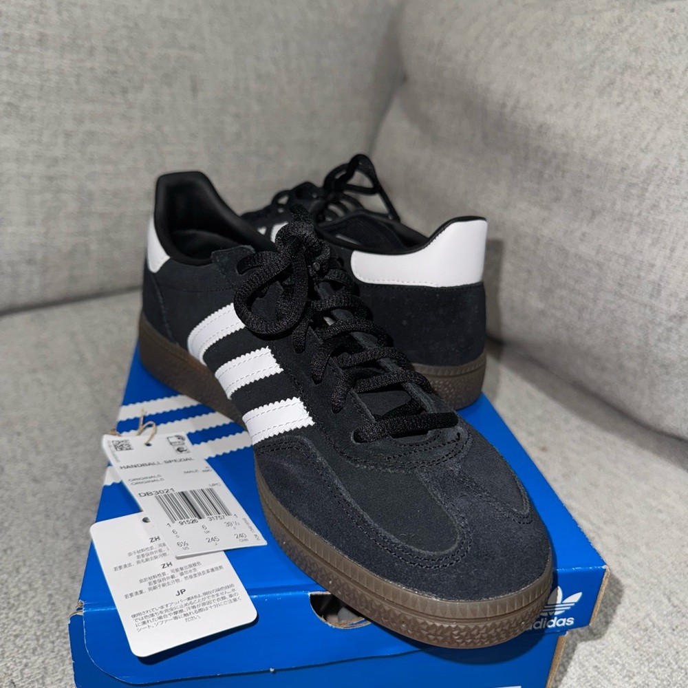Adidas Classic Black handball spezial sneakers - Picture 6 of 11